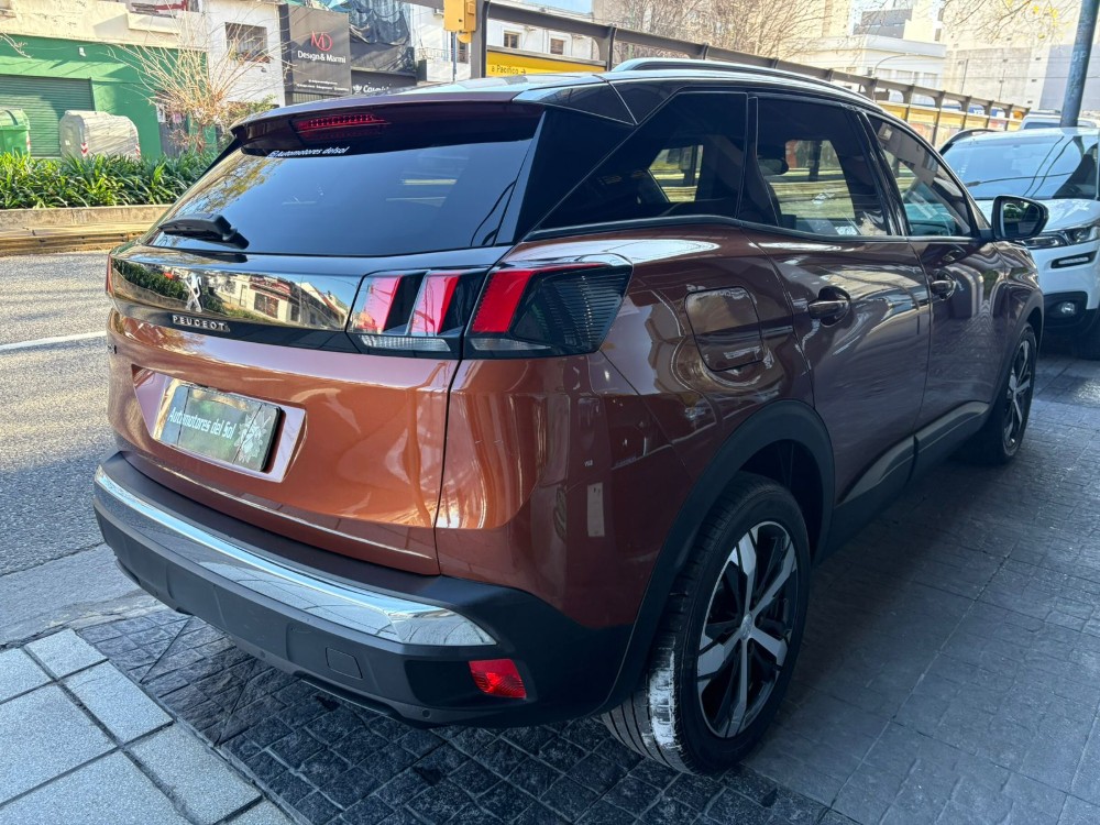 Peugeot 3008 Allure — foto 3